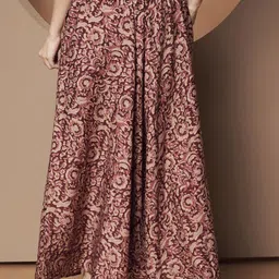 OTABU Floral Printed Flared Maxi Skirt image 3