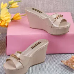 Flat N Heels Women's Beige Casual Wedges-picture-31