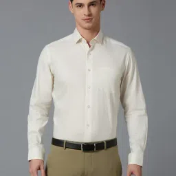 Reid & Taylor White Cotton Regular fit Solid Shirt-picture-34
