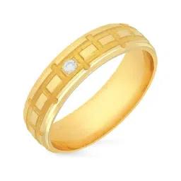 Malabar Gold and Diamonds 18k Yellow Gold Diamond Band Ring for Men-picture-32