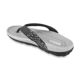 Red Tape Men's Black Flip Flops image 5