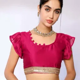 FABMORA Pink Embroidered Saree With Unstitched Blouse image 5