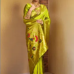 Kalista Woven Design Zari Silk Blend Handloom Paithani Saree image 3