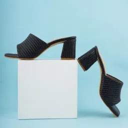 Scentra Women's SPAIN Black Casual Sandals-picture-34