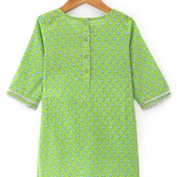 Babyhug 100% Cotton Woven Three Fourth Sleeves Kurti Palazzo & Dupatta Floral Print - Green image 3