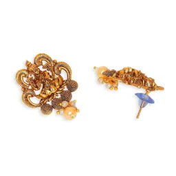 OOMPH Antique Gold Tone Red & Green Stone Laxmi Design Necklace Set with Drop Earrings image 5