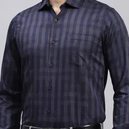 Monte Carlo Dark Grey Regular Fit Checks Shirt image 5