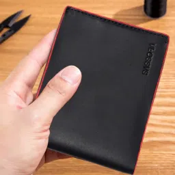 SASSORA QIU Black Leather RFID Bi-Fold Wallet image 5