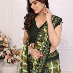 Moda Rapido Floral Beads and Stones Poly Georgette Saree image 5