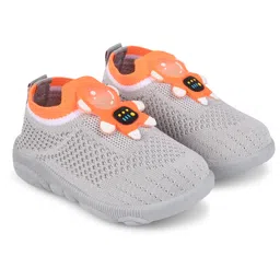 KATS Mesh Detailed & Astronaut Applique Detailed Shoes - Grey image 5