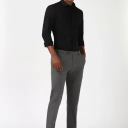 Peter England Black Cotton Slim Fit Printed Shirt image 5