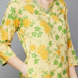 Melange by Lifestyle Mustard Embellished Kurta image 5