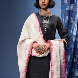 Taavi Woven Design Dupatta-picture-42