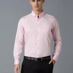 Reid & Taylor Pink Cotton Slim fit Solid Shirt-picture-19