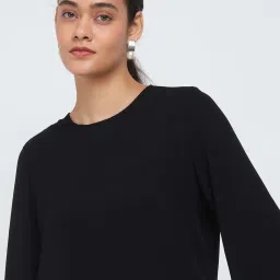 Cover Story Black Relaxed Fit Top image 5