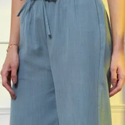 FITHUB Green Straight Fit High Rise Trousers image 5