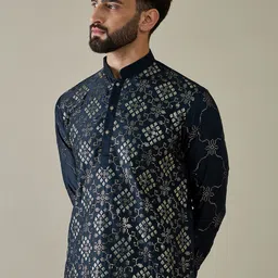 Anouk Men Geometric Embroidered Thread Work Kurta image 2