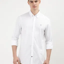 Tommy Hilfiger Optic White Cotton Slim Fit Self Shirt image 5