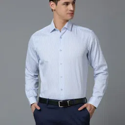 Reid & Taylor Blue Cotton Regular fit Print Shirt-picture-26