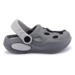 PASSION PETALS Penguin Applique Detailed Perforated Sling Back Clogs - Dark Grey image 5