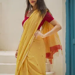 Lyzoo Woven Design Pure Cotton Handloom Saree image 3