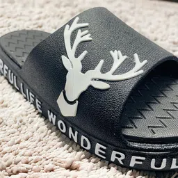 FABBMATE Men Printed Rubber Sliders image 4