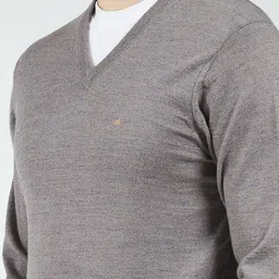 Monte Carlo Men Solid Pullover Sweaters image 4