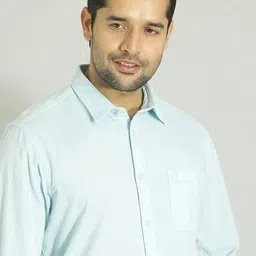 Indian Terrain Men Slim Fit Solid Spread Collar Cotton Casual Shirt-picture-37