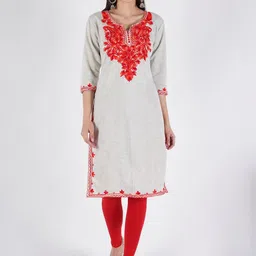 ZEROZABAR Women Ethnic Motifs Embroidered V-Neck Thread Work Kurti-picture-24