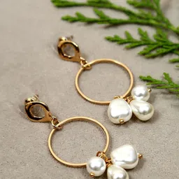 Crunchy Fashion Off-White Gold-Plated Beaded Drop Earrings image 1