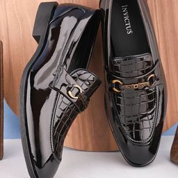 INVICTUS Men Textured Formal Loafers-picture-42