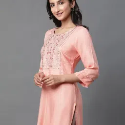 Aurelia Peach Embroidered Straight Kurti image 3