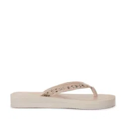 Hush Puppies by Bata Women's Beige Thong Sandals-picture-15