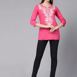 QAZMI Floral Aari Embroidered Straight Kurti image 4