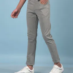 CRIMSOUNE CLUB Cotton Solid Trousers - Green image 4