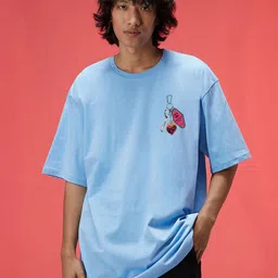 VEIRDO Men Graphic Printed Round Neck Cotton Oversized T-shirt image 5