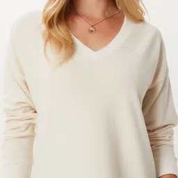Happiness istanbul Women Ribbed V-Neck Pullover image 2