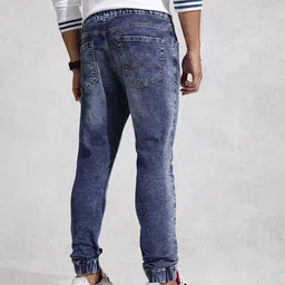 WROGN Men Mid-Rise Heavy Fade Stretchable Jogger image 4