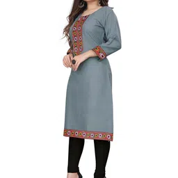 HF HOLYDAY FASHION Ethnic Motifs Embroidered Round Neck Straight Kurta image 3
