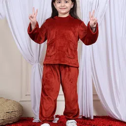 NEUDIS Fleece Full Sleeves Solid Hoodie & Joggers Set - Maroon-picture-12