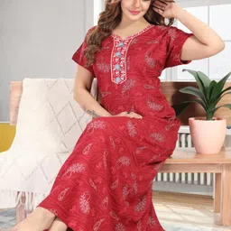 TRUNDZ Women Floral Printed Maxi Nightdress-picture-32