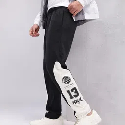 HRX by Hrithik Roshan Men Colourblocked Lifestyle Joggers-image-18