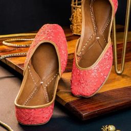 NR by Nidhi Rathi Women's Red Ethnic Juttis-picture-42