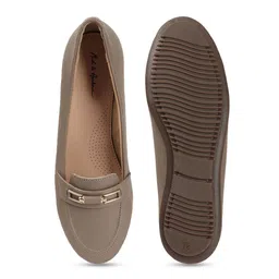 Mast & Harbour Women Party One Toe Flats with Buckles image 2