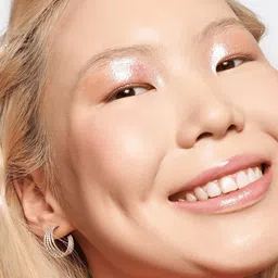 essence Natural Matte Even Finish Mousse Foundation 16 g - Shade 01 image 5