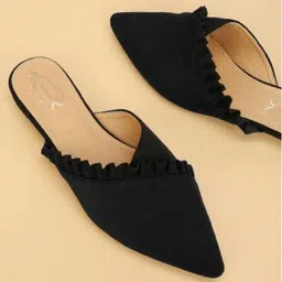 Shoetopia Colour Blocked Frill Detailed Slip On Mules - Black-picture-39