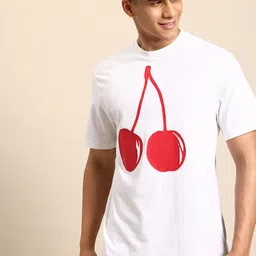 United Colors of Benetton Men Printed Pure Cotton T-shirt-picture-12