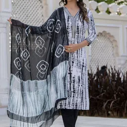 Lee Moda Women Tie and Dye Printed Regular Kurta with Trousers With Dupatta-picture-32