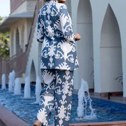 KALINI Floral Printed Three-Quarter Sleeves Pure Cotton Tunic & Trouser image 3