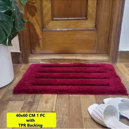 RJVT Red Microfibre 1400 GSM Bath Rugs image 3